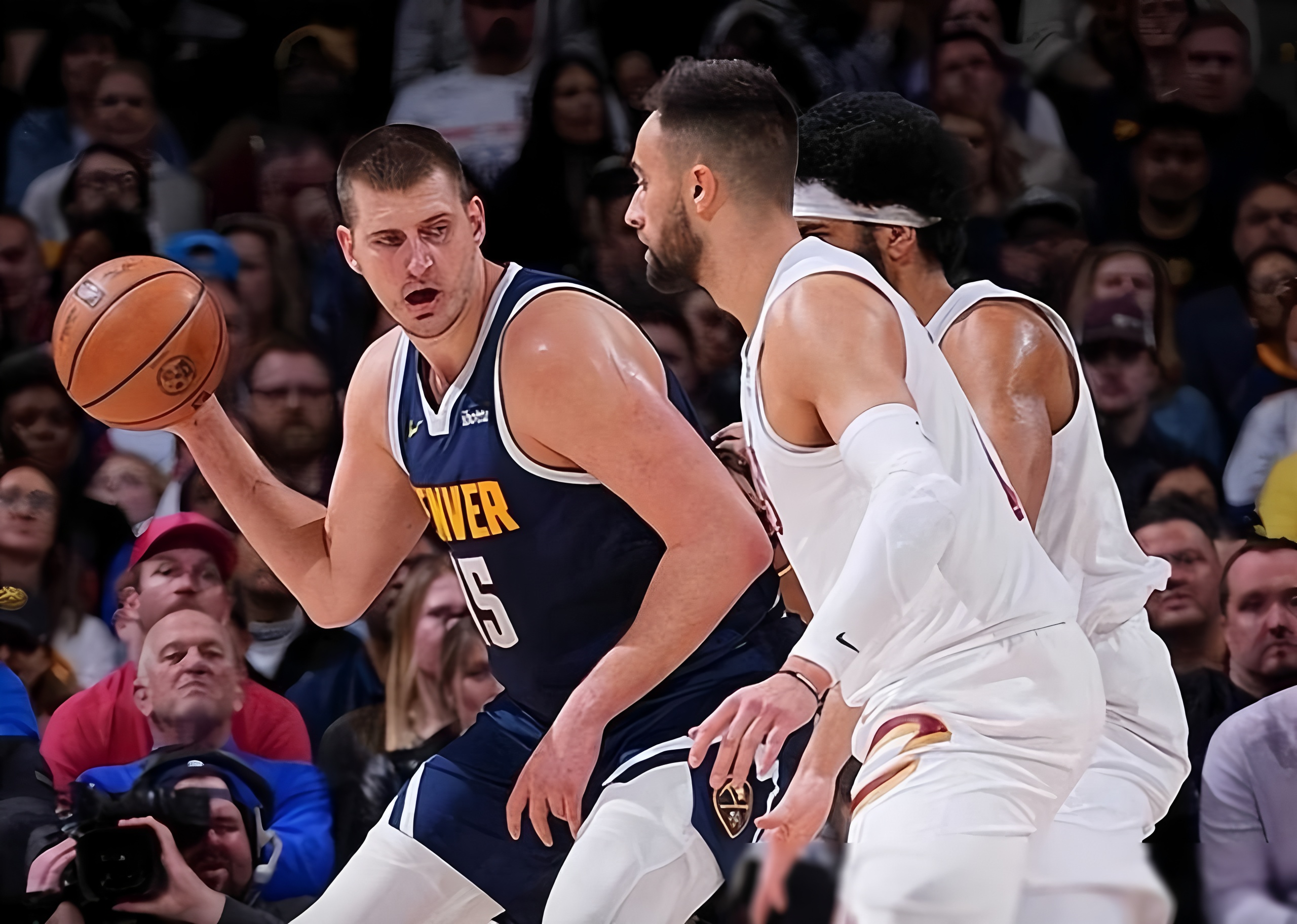 欧宝体育-关于东契奇连续十五场比赛得分超过出色防守辽宁本钢强势反弹备战欧冠，网友：赛后里昂调整名单以备欧冠的信息