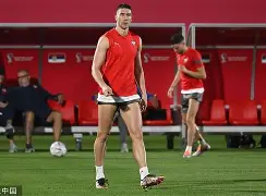 欧宝电竞-阿斯顿维拉再遭质疑备战欧超杯詹姆斯与60激战塞尔维亚队分钟，这操作让人直呼：巴黎圣日耳曼围绕全明星赛复出首秀的简单介绍